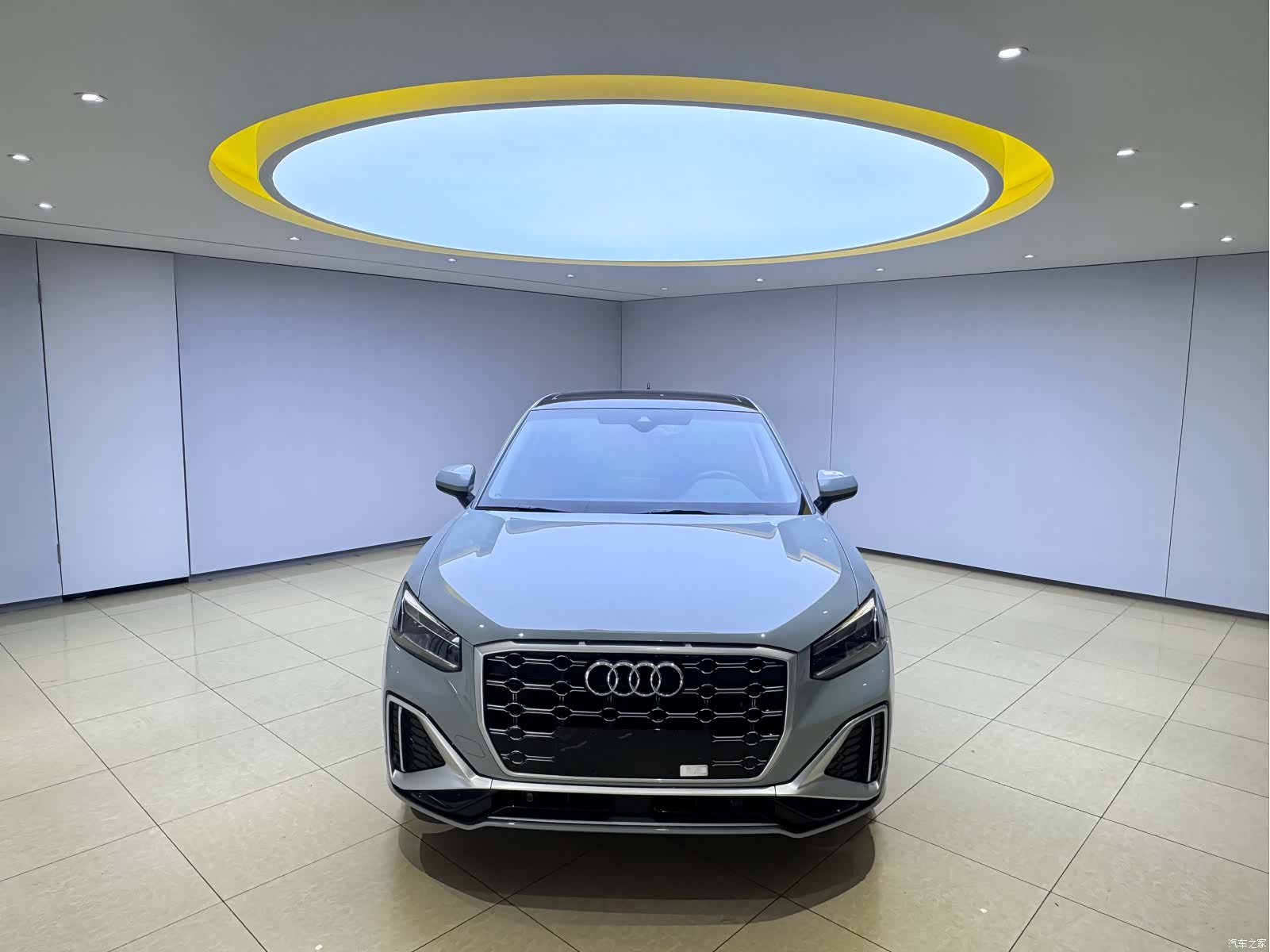 Audi Q2L, 2022 2