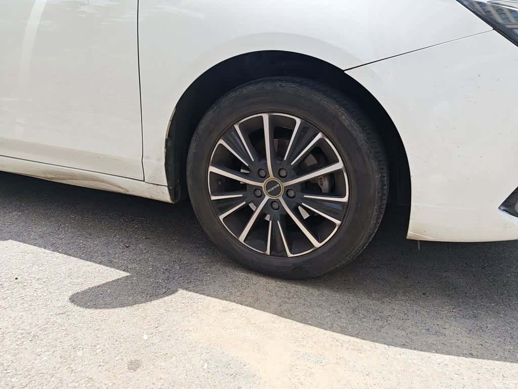 Roewe i5, 2021 23