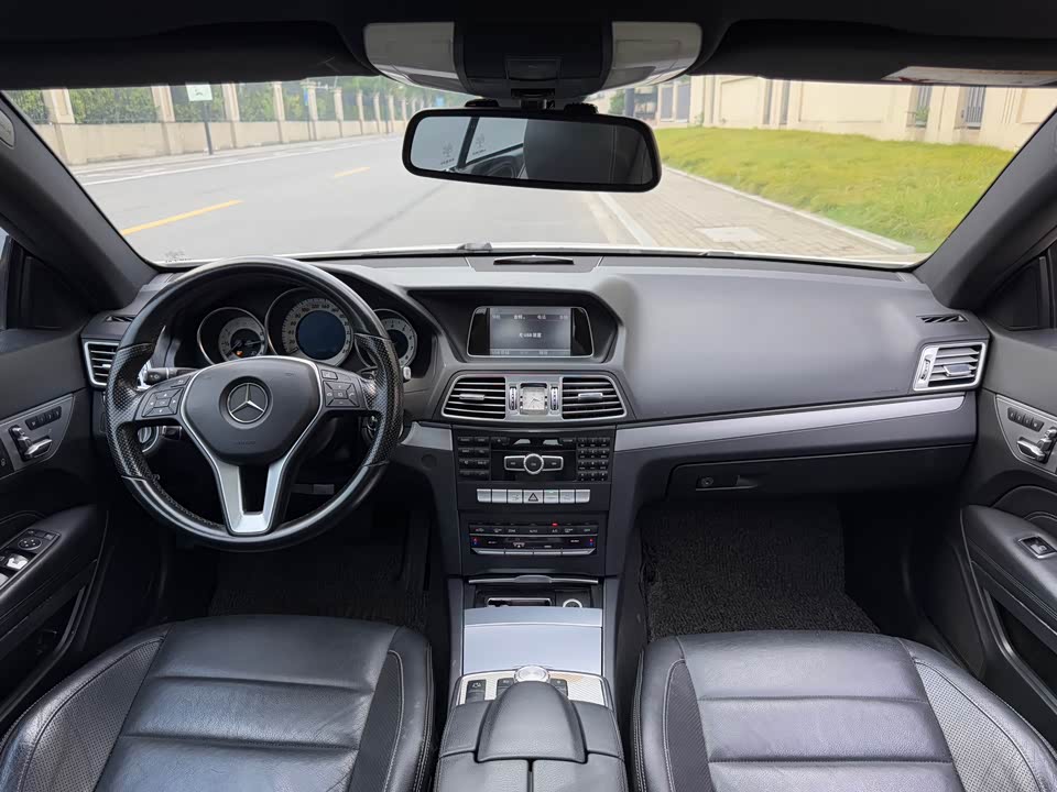 Mercedes-Benz E-class Mercedes-Benz E-class