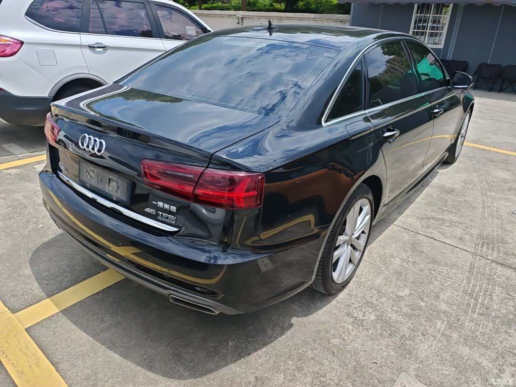 Audi A6L, 2018 7