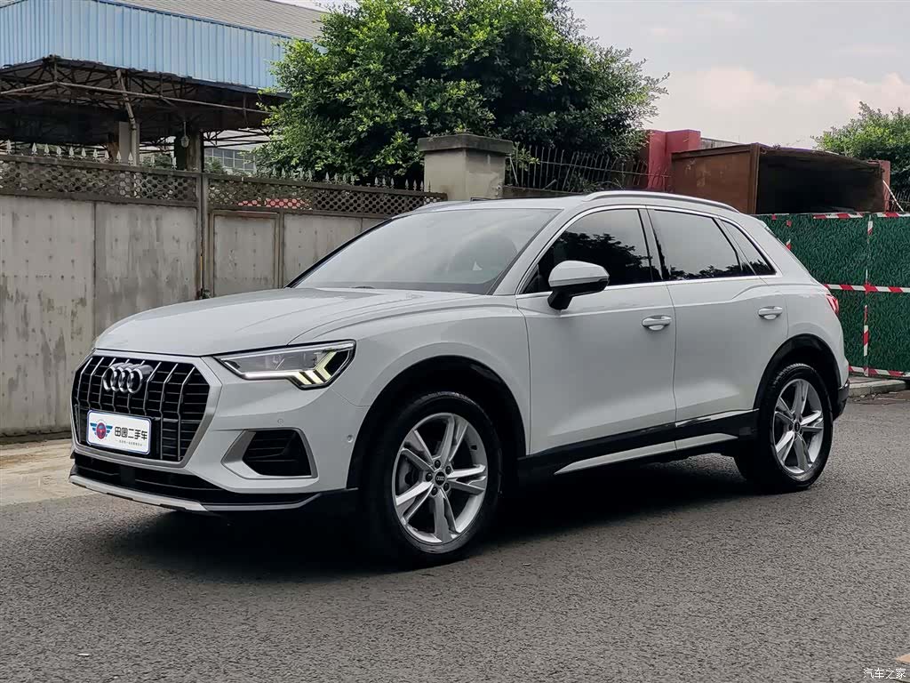Audi Q3, 2021 1