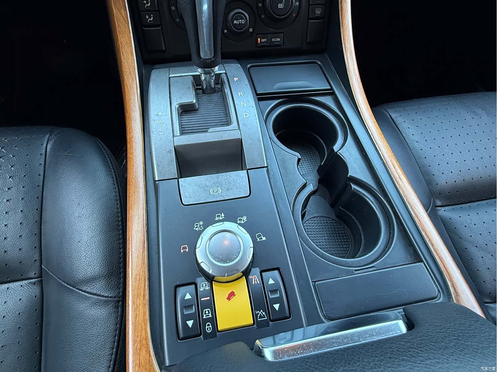 Land Rover Range Rover, 2008 13
