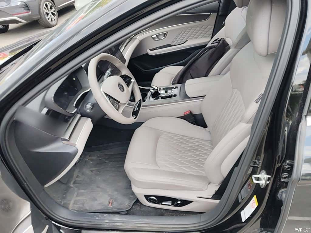 BYD Han, 2024 22