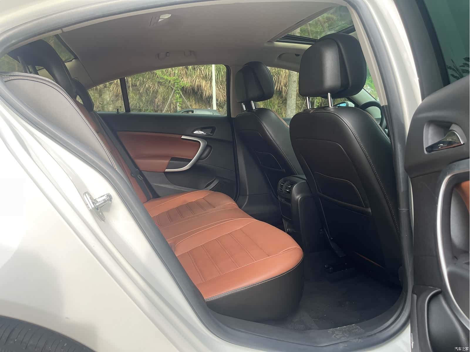 Buick Regal, 2015 10
