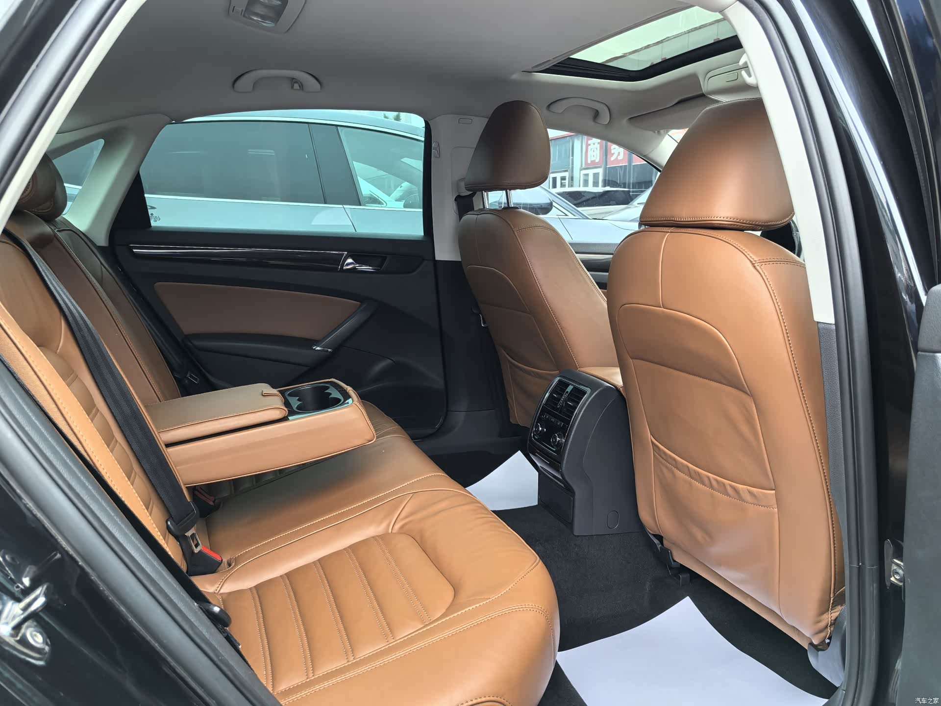 Volkswagen Passat, 2013 26