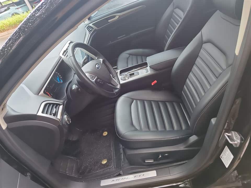 Ford Mondeo Ford Mondeo