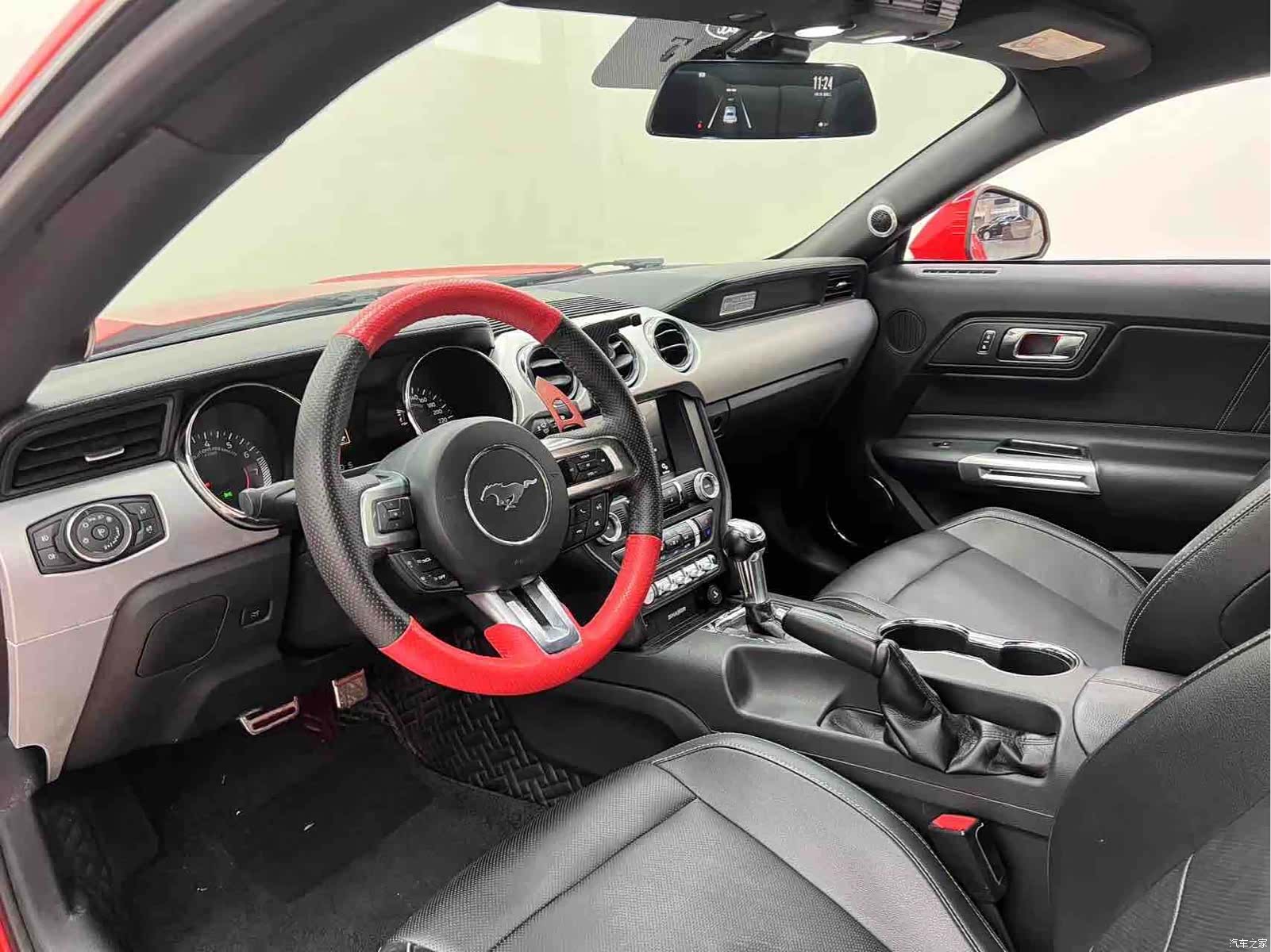 Ford Mustang, 2018 10