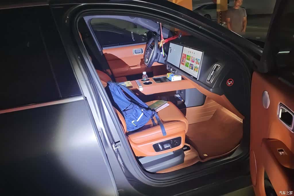 Li Auto L8, 2022 8