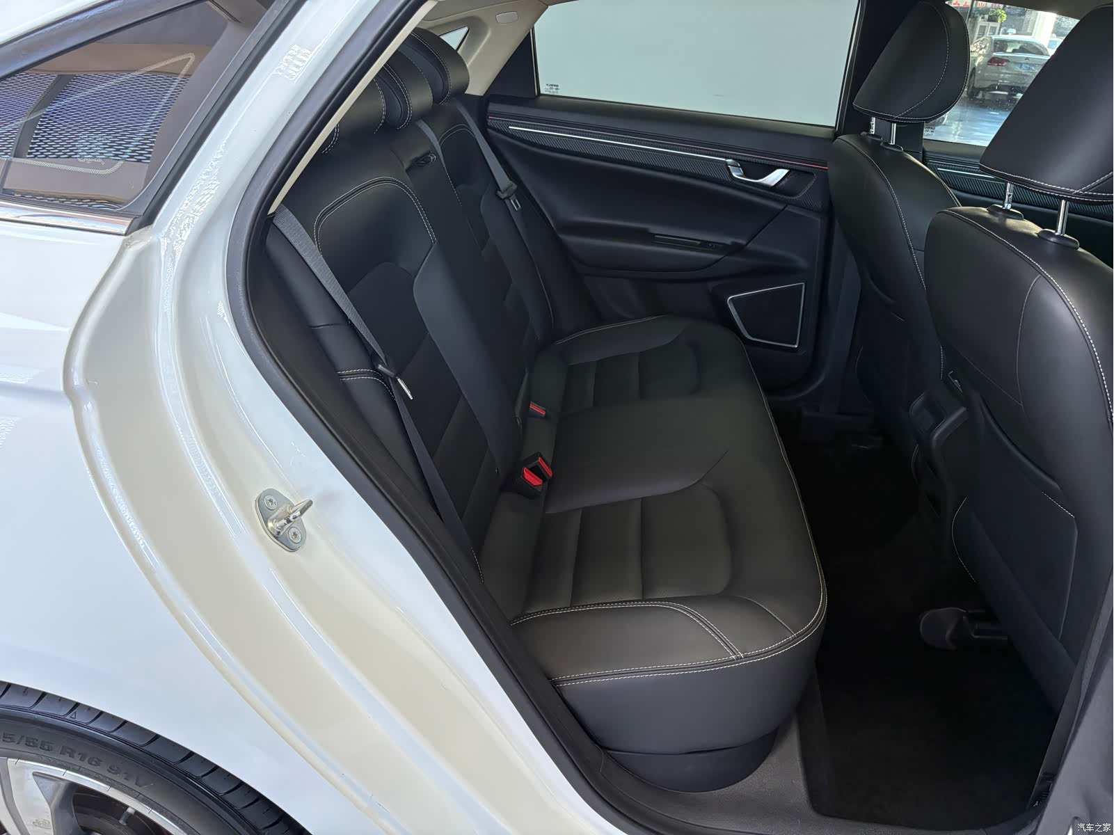 Geely Emgrand, 2018 10