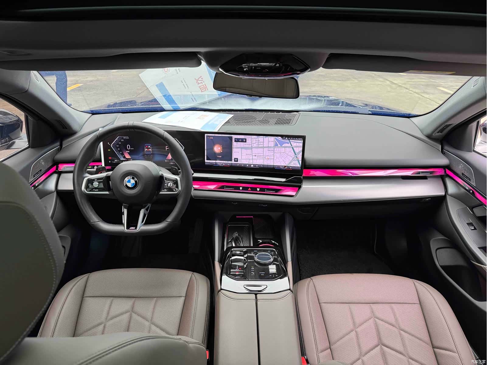 BMW 5 Series, 2024 7