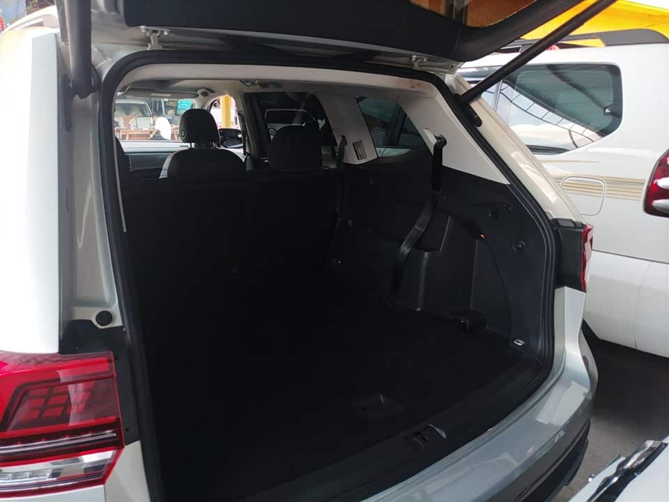 Volkswagen Tourang Volkswagen Tourang