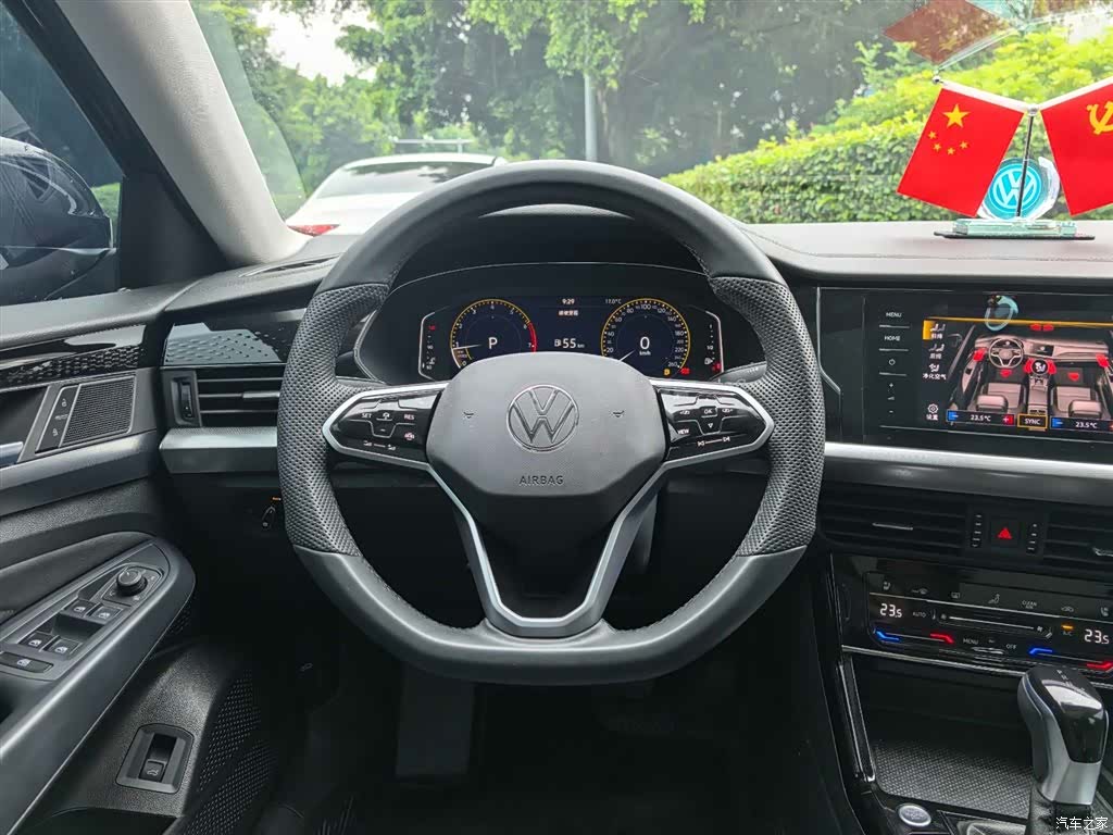 Volkswagen Passat, 2024 12