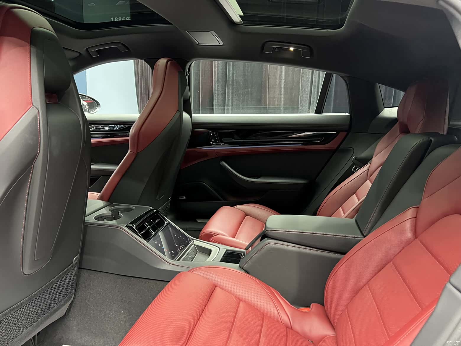 Porsche Panamera, 2024 8