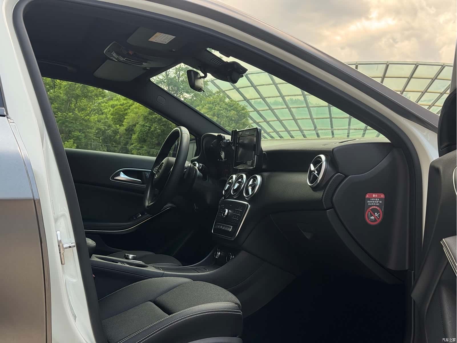 Mercedes-Benz A-Class, 2016 18