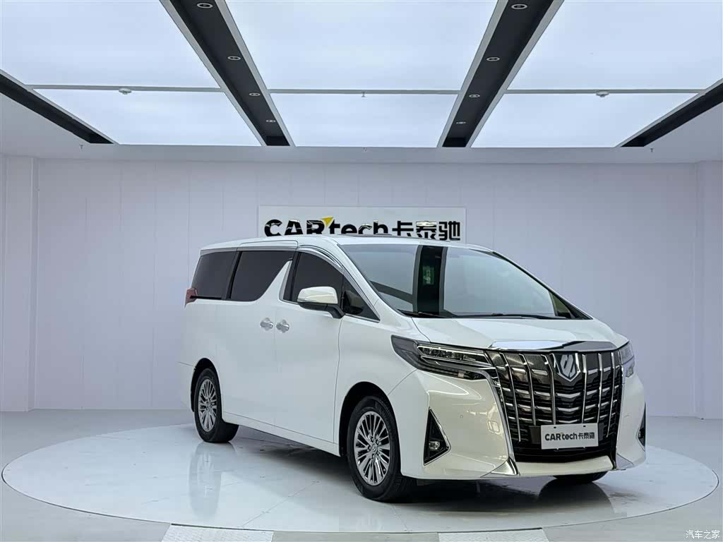 Toyota Alphard, 2020 2