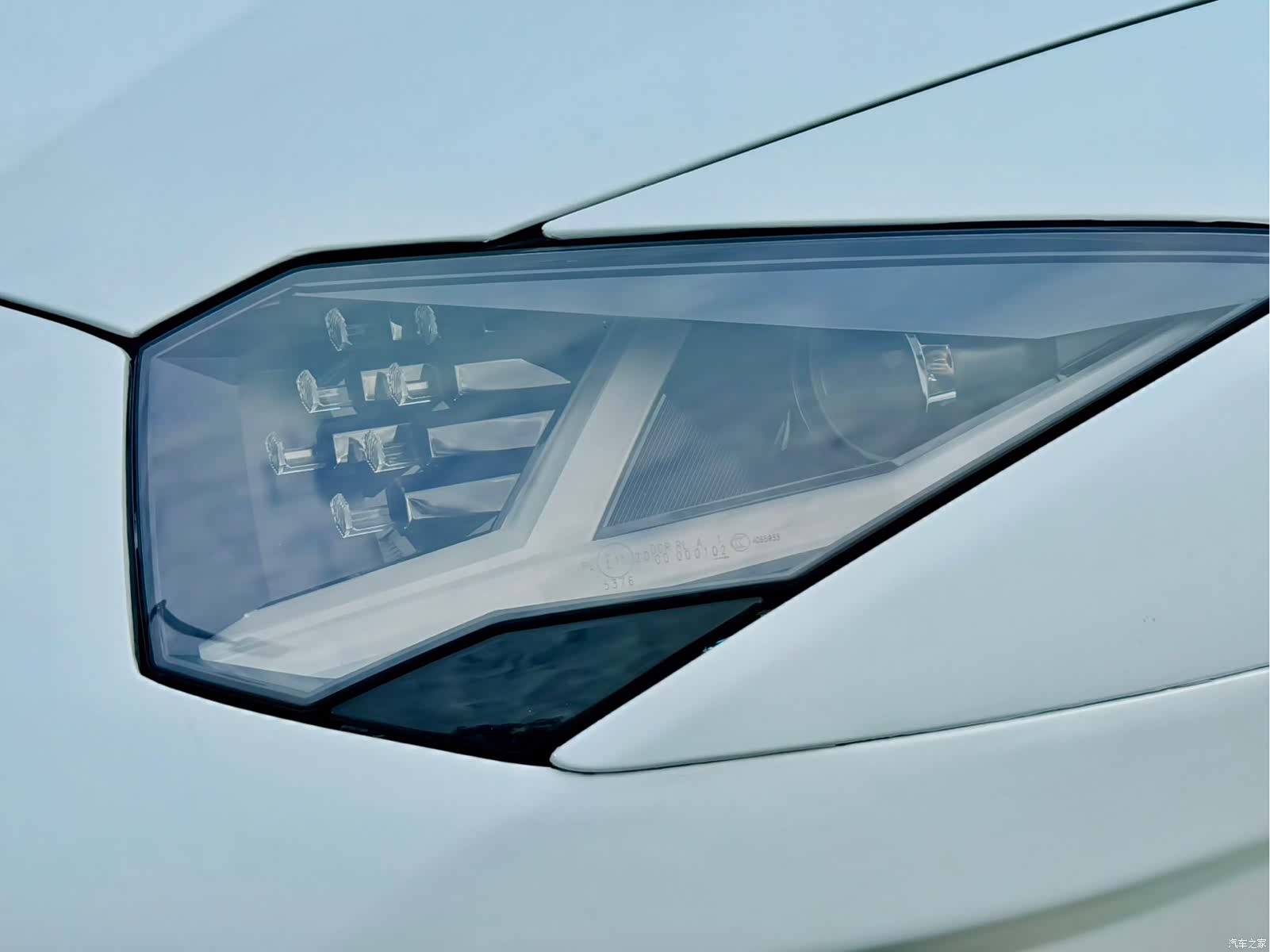 Lamborghini Aventador, 2012 17
