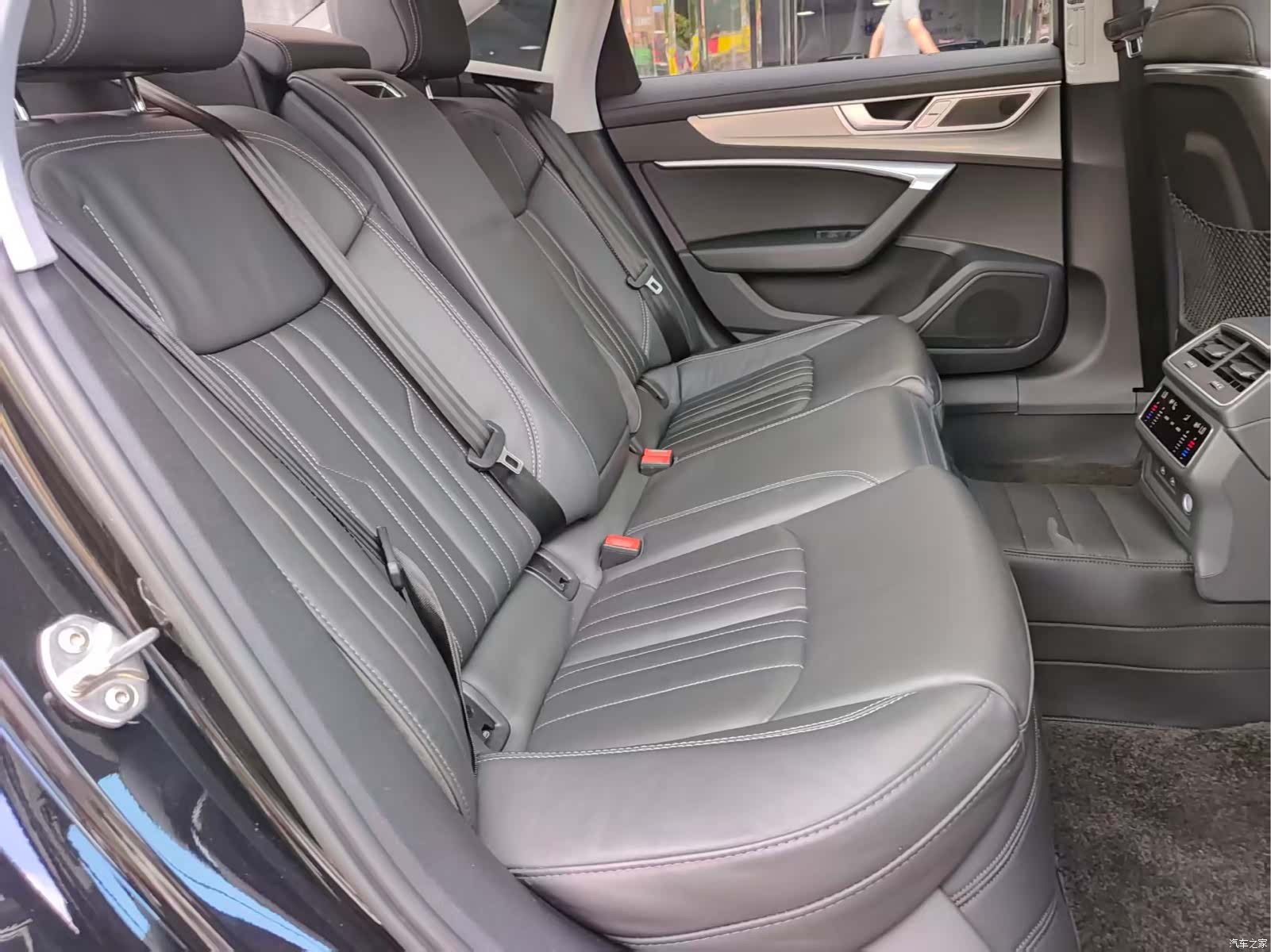 Audi A6L, 2023 17