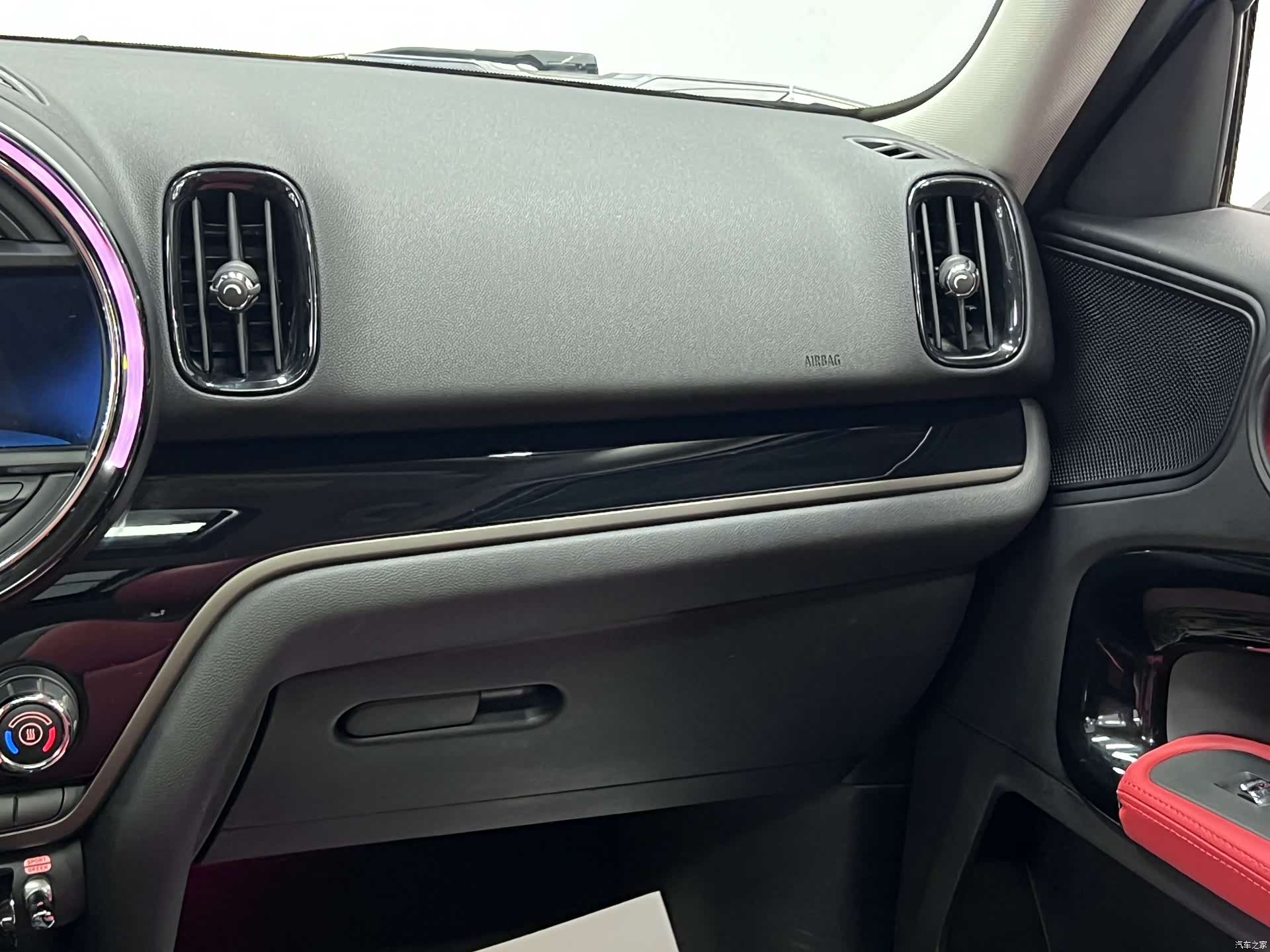 Mini Countryman, 2019 23