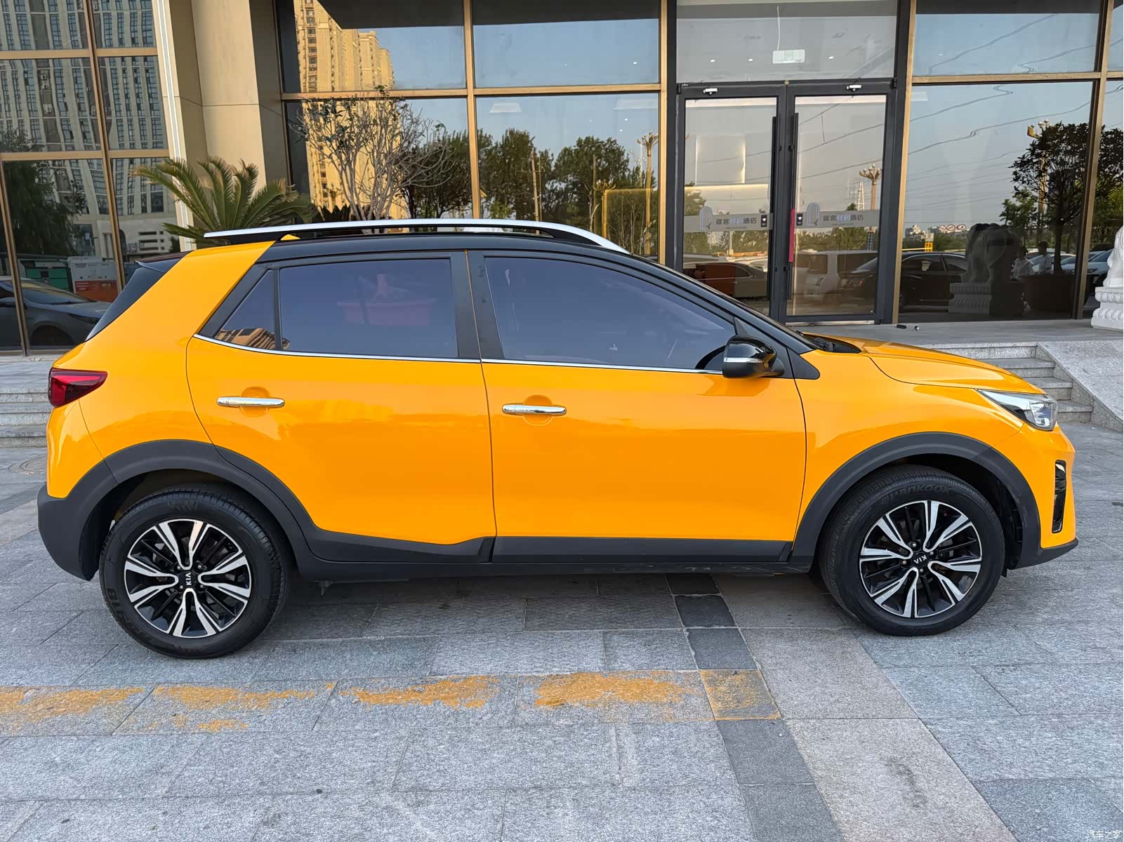 Kia KX1, 2019 6