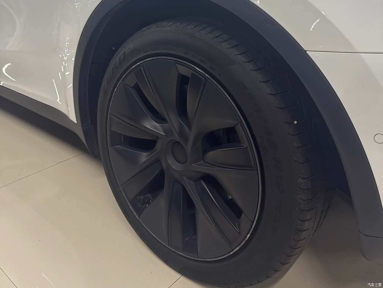 Tesla Model Y, 2023 11