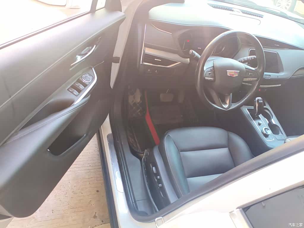 Cadillac XT4, 2020 16