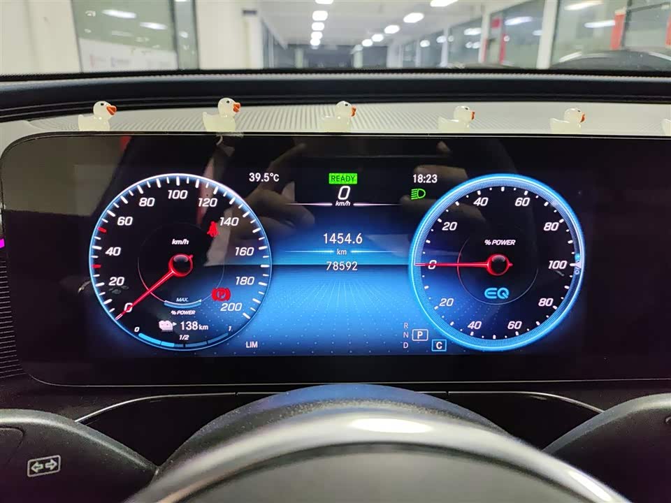 Mercedes-Benz EQC Mercedes-Benz EQC