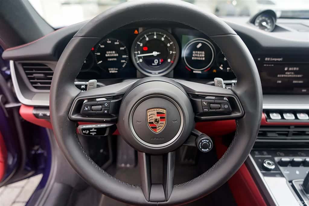 Porsche 911, 2025 14