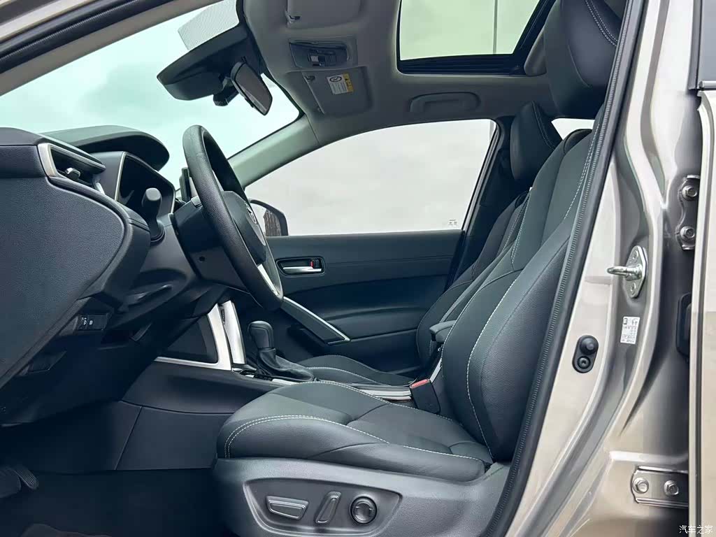 Toyota Frontlander, 2023 4
