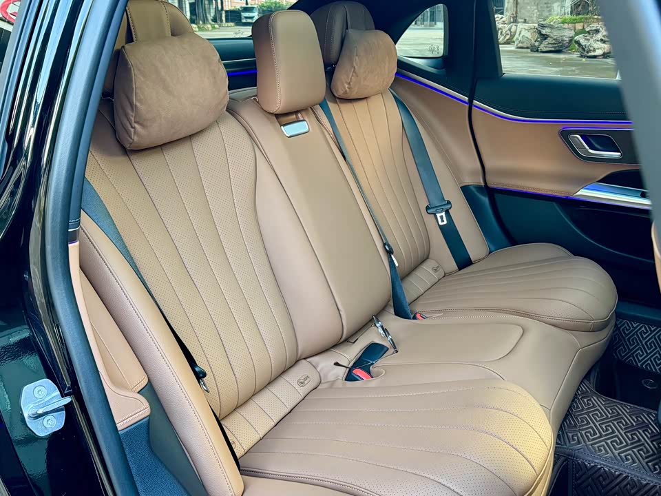 Mercedes-Benz E-class Mercedes-Benz E-class