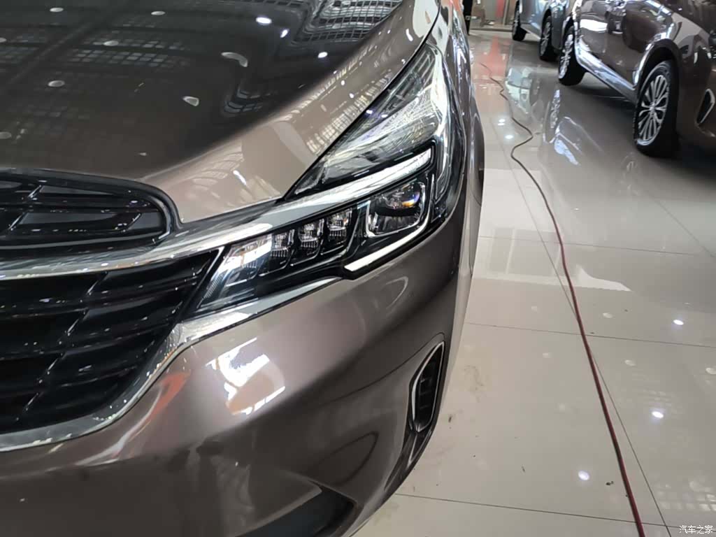 Buick GL8, 2022 24