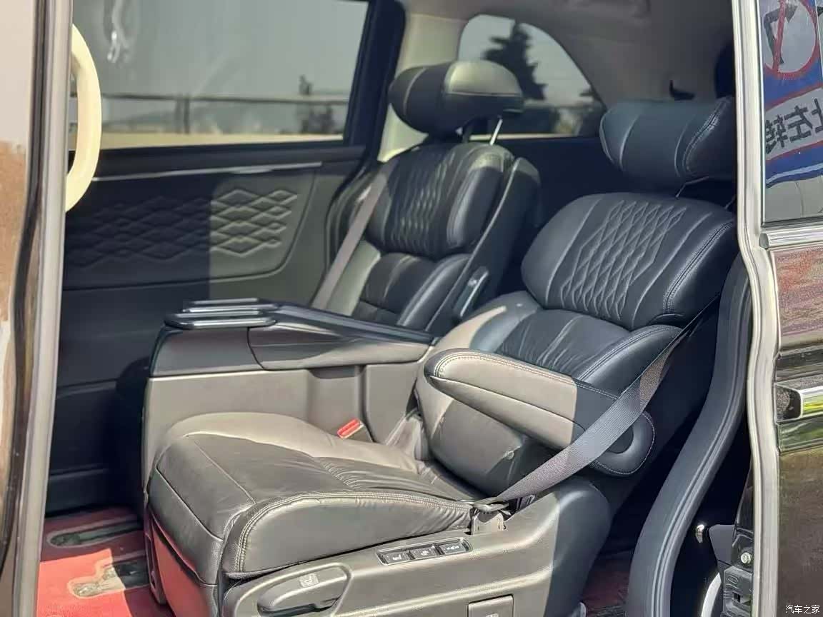 Honda Elysion, 2022 6