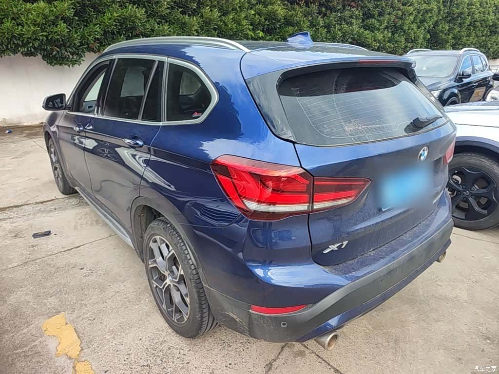 BMW X1, 2020 все фото