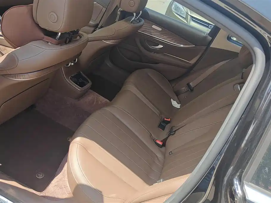 Mercedes-Benz E-class Mercedes-Benz E-class
