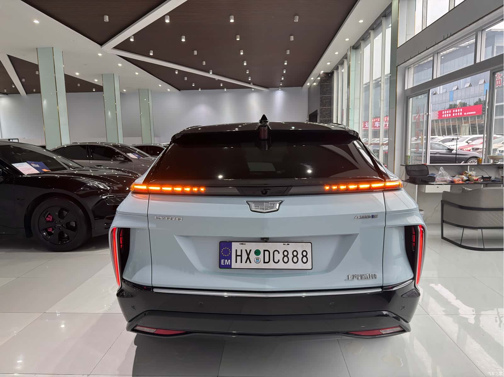 Cadillac IQ, 2023 18