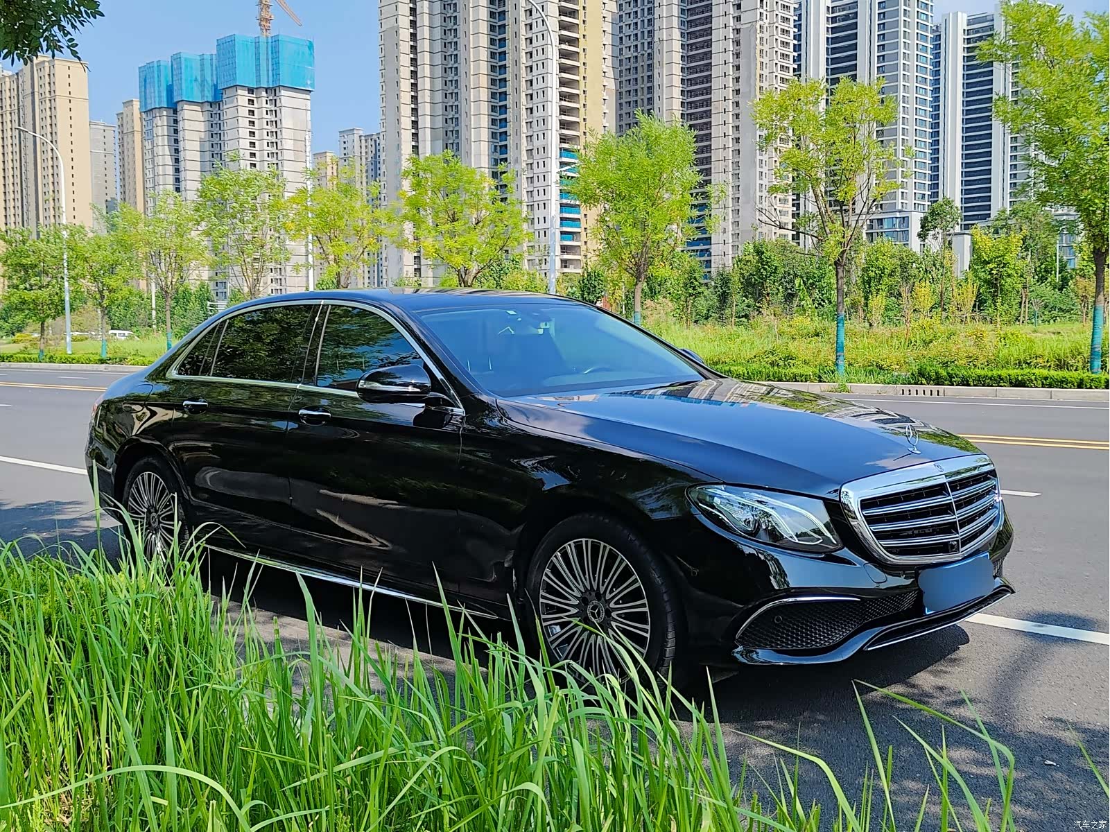 Mercedes-Benz E-Class, 2018 3