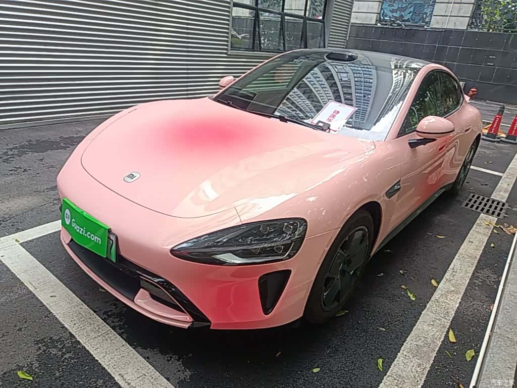 Xiaomi SU7, 2025 1
