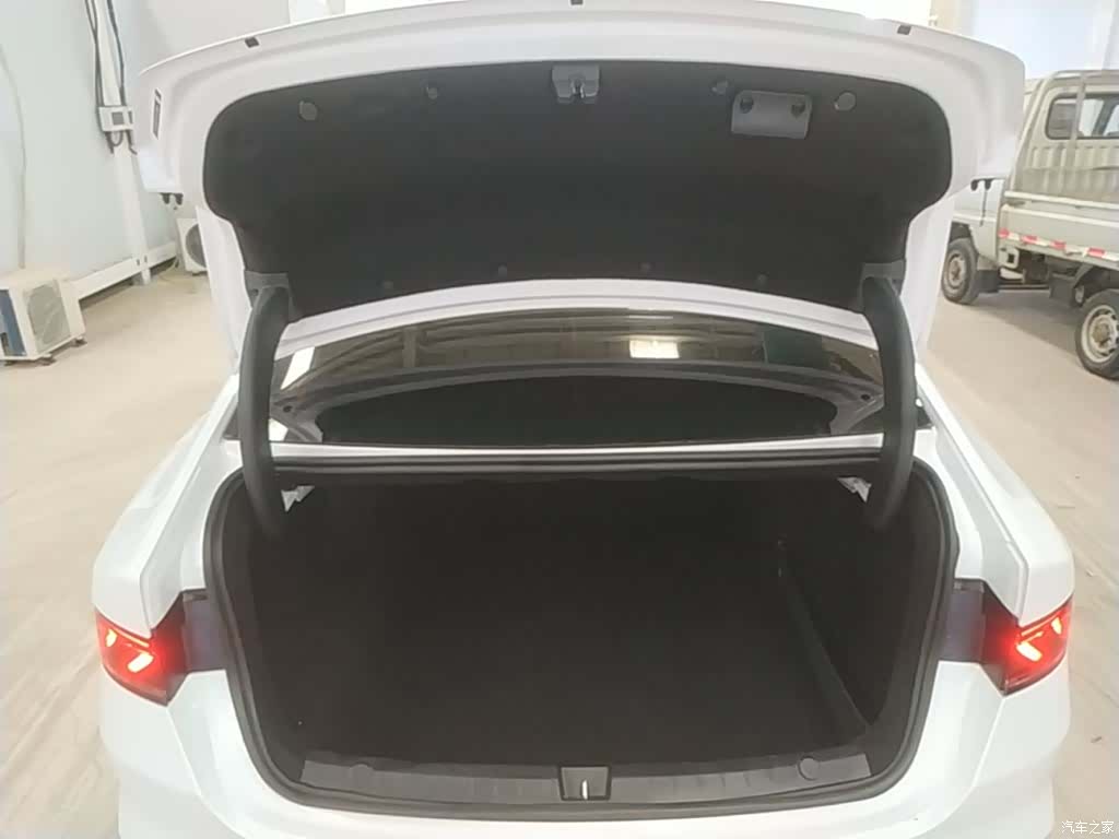 BYD Qin, 2025 19