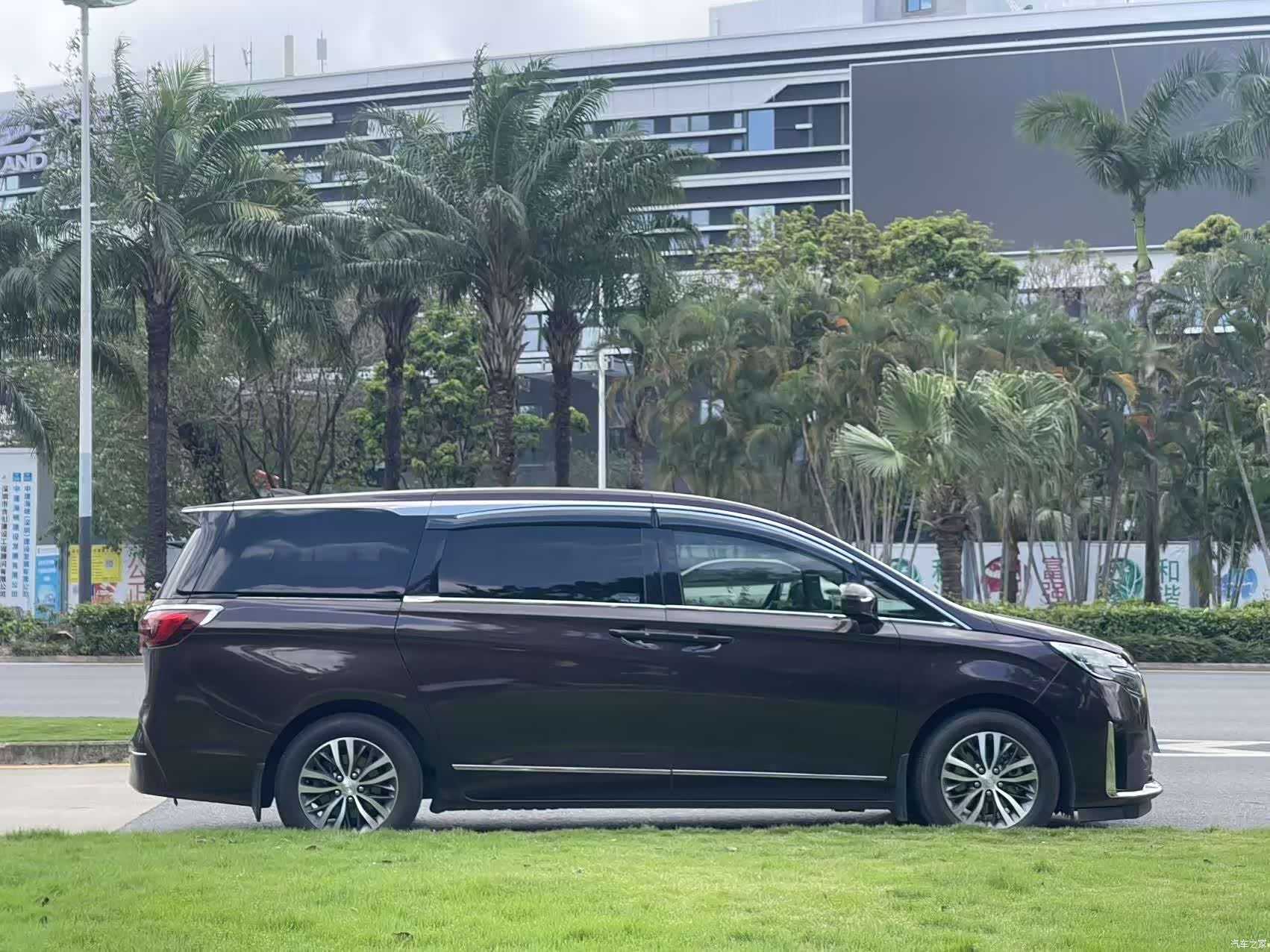 Buick GL8, 2020 7