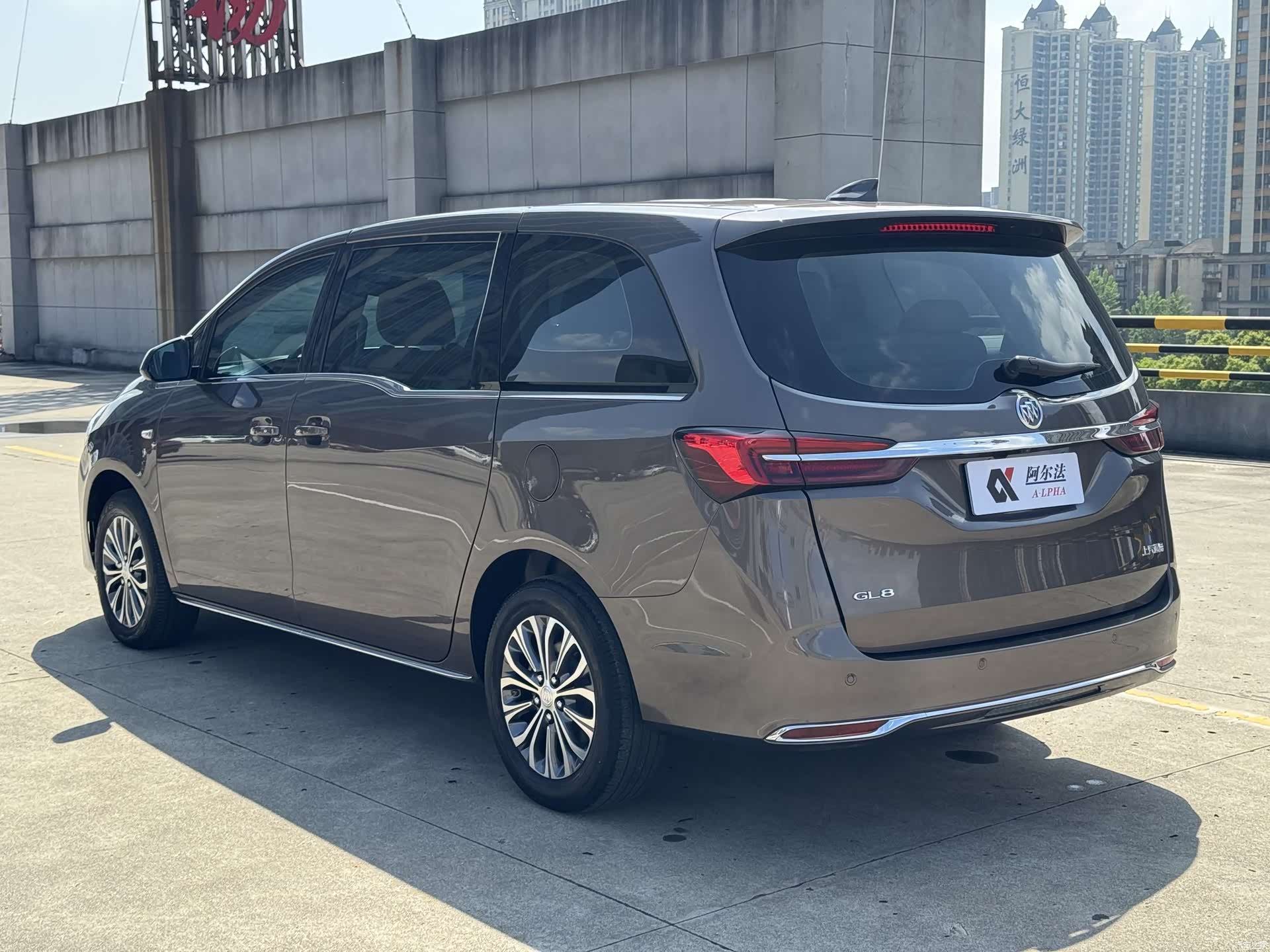 Buick GL8, 2023 6