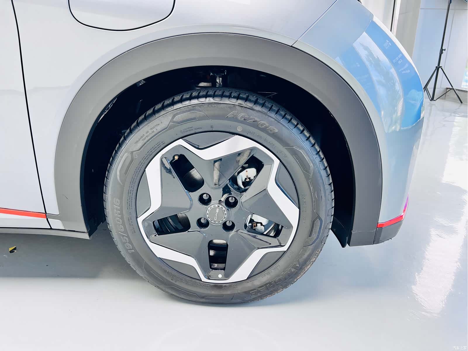 BYD Dolphin, 2023 4