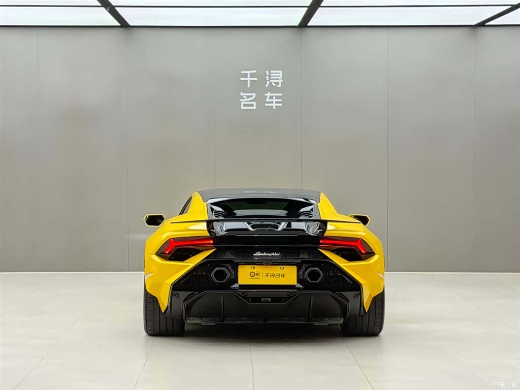 Lamborghini Huracán, 2024 14