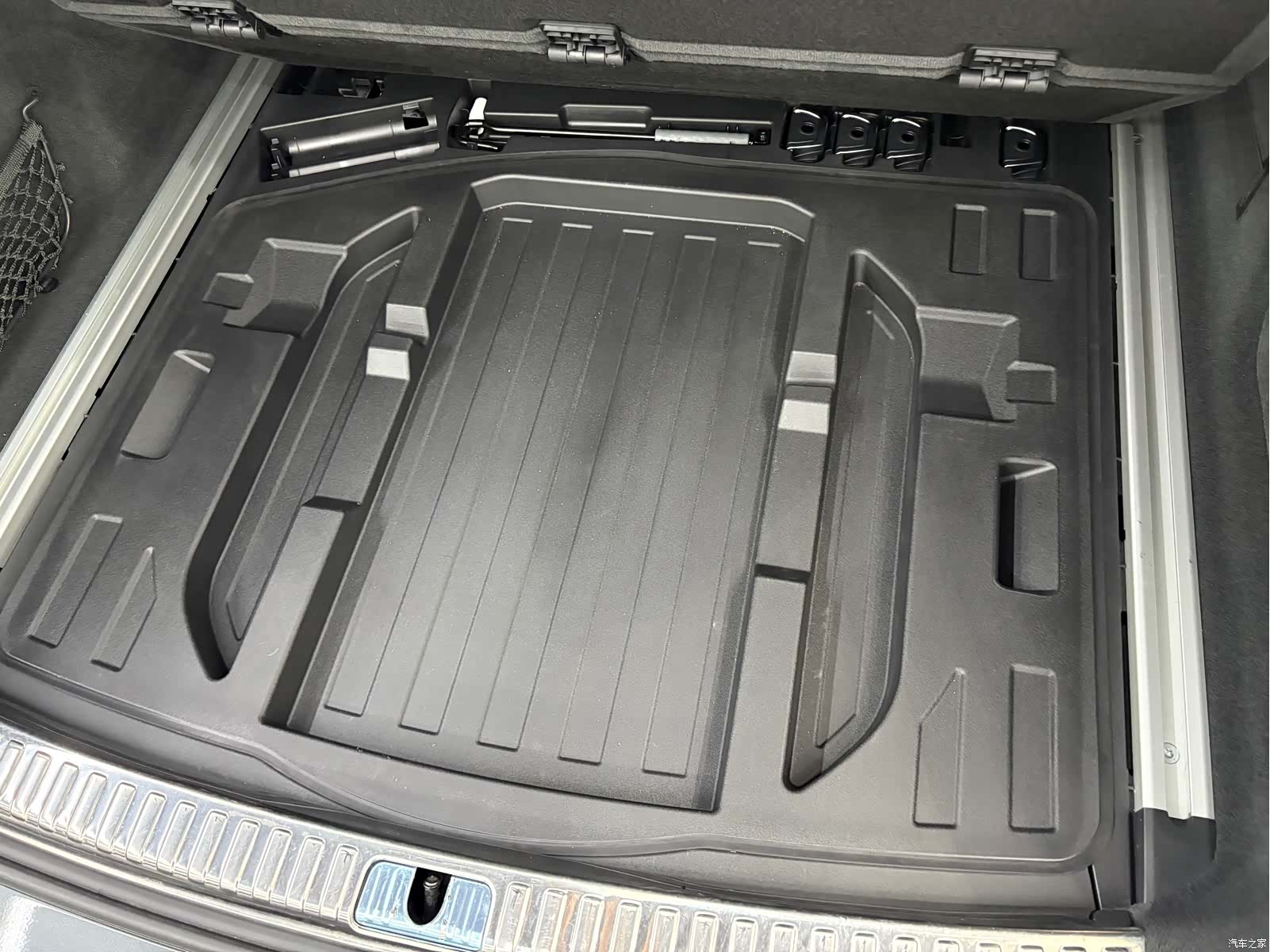 Audi A6, 2021 7