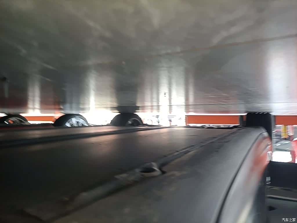 Tesla Model 3, 2024 21