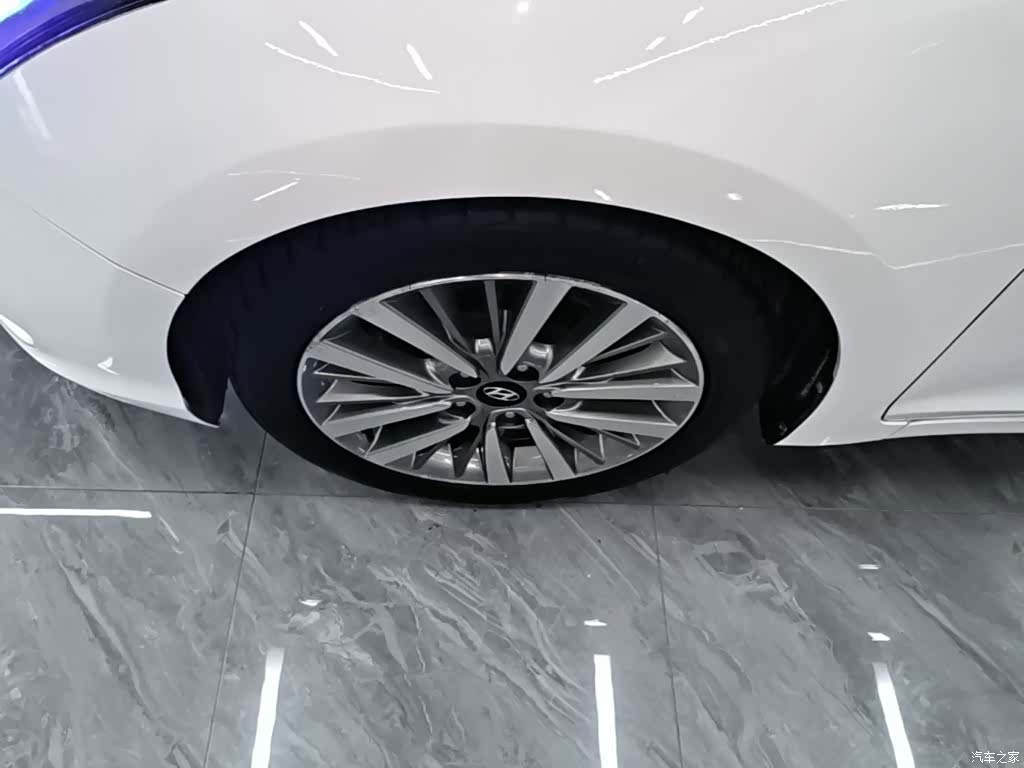 Hyundai GLS, 2018 23