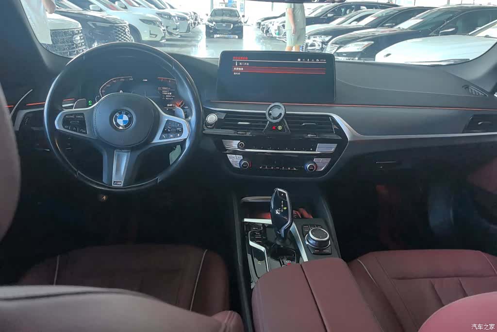 BMW 5 Series, 2022 13