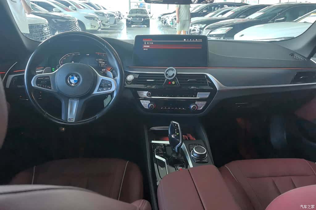BMW 5 Series, 2022 12