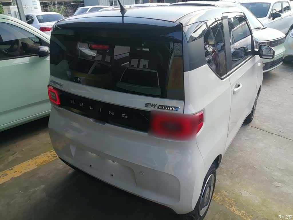 Wuling MINIEV, 2023 7