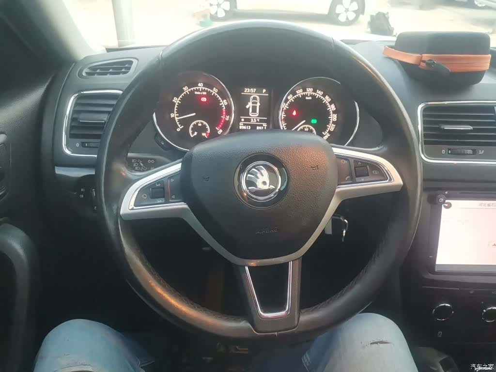 Skoda Yeti, 2017 3