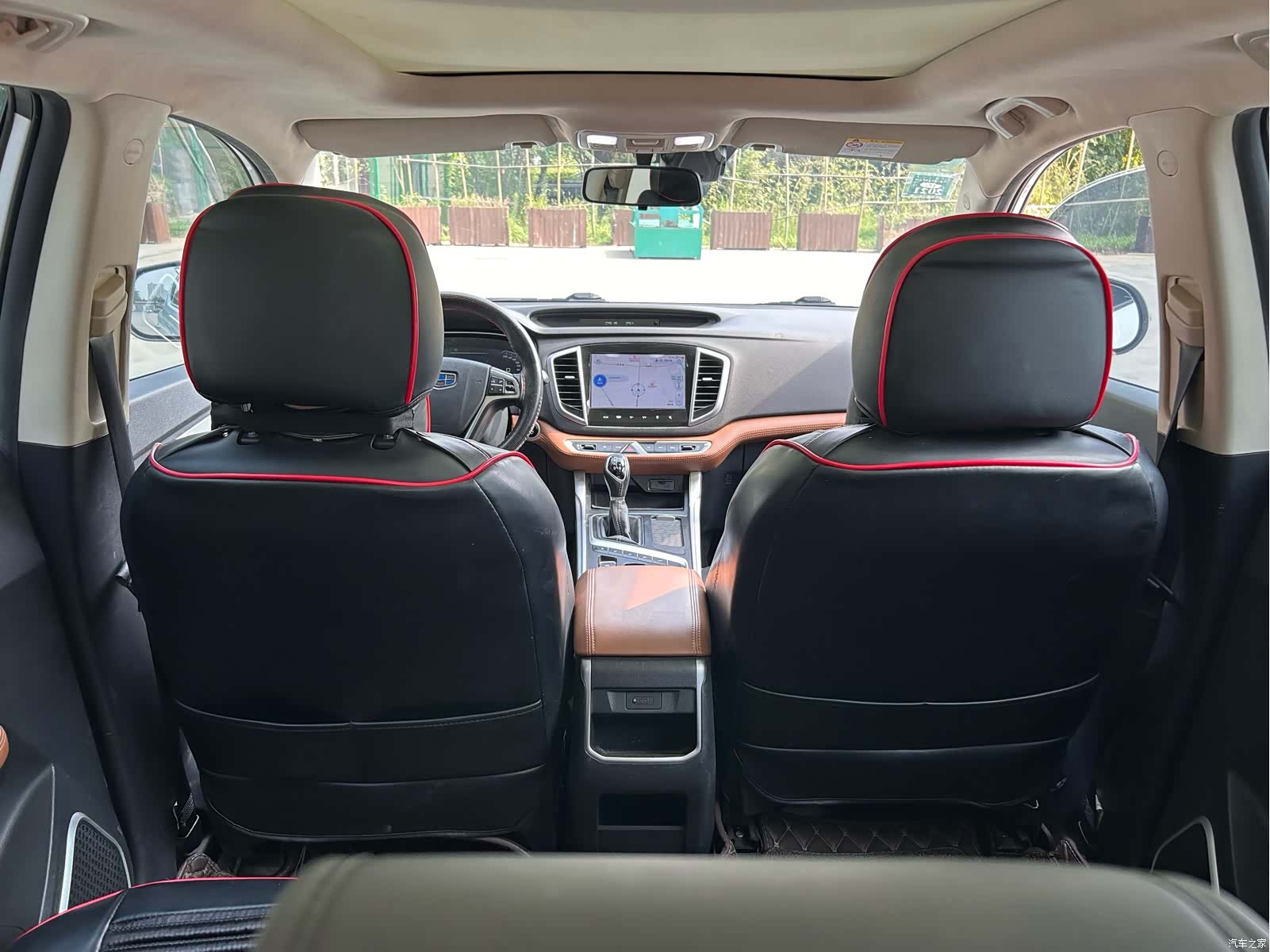 Geely X6, 2019 7