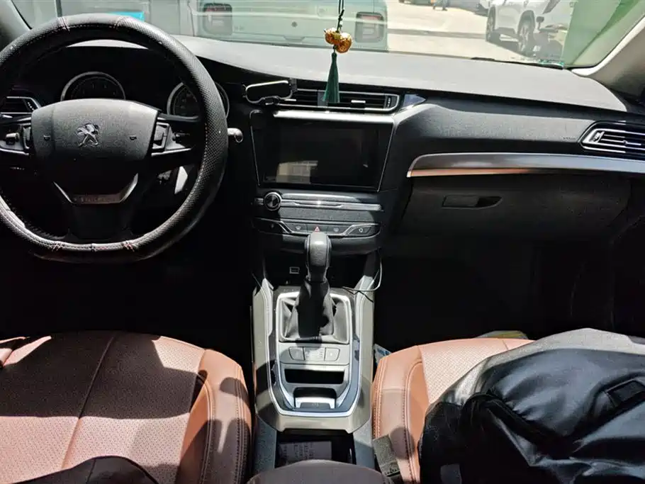 Peugeot 408 Peugeot 408
